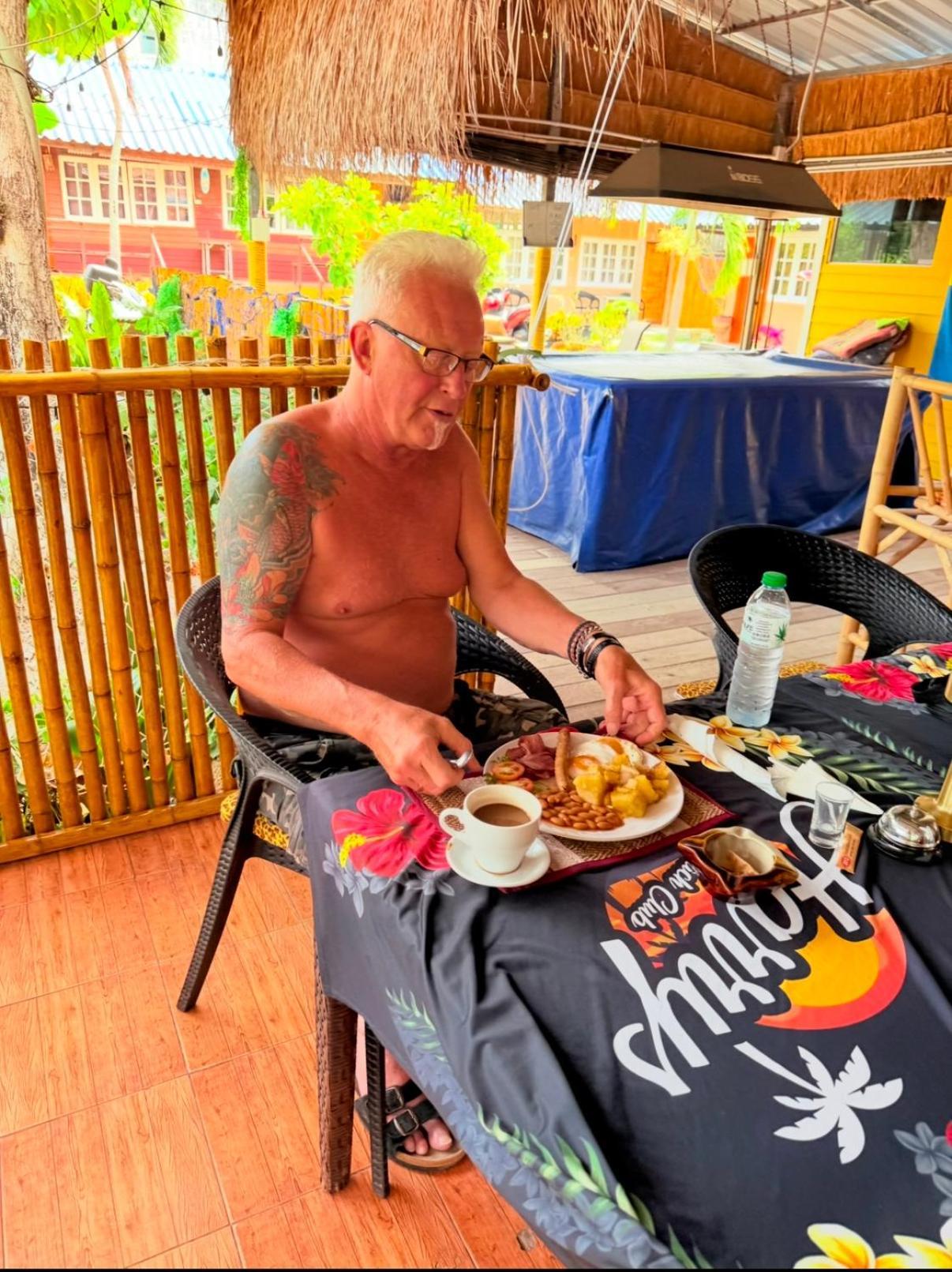 Harry'S Beach Club Ban Phe Exteriér fotografie